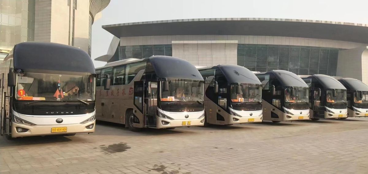 青岛旅游包车车队实拍