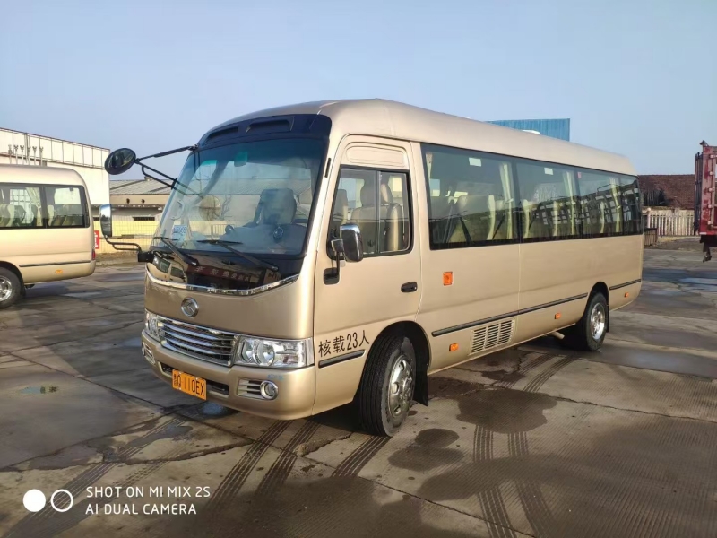 旅游大巴车队实拍｜青岛码头团队集合怎么安排车？君悦畅旅 Port Gr
